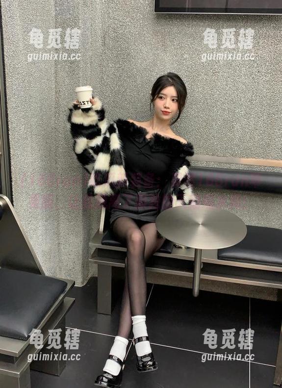 166run 吃瓜新装备:果然166run苹果版,让我脱离了孤独的天鹅缩水局!