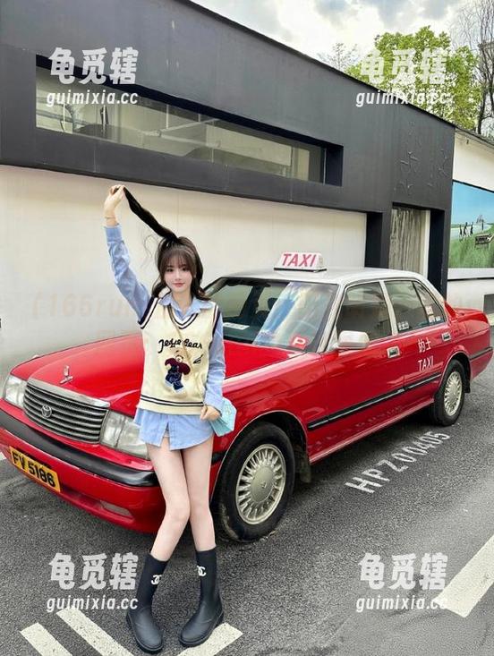 166run 别人的网页:阳光明媚。我的网页:166run的瓜林深处。