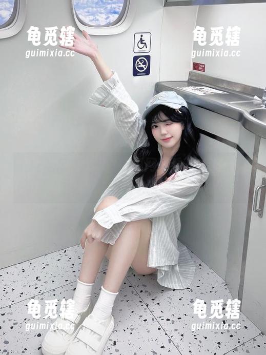 17吃瓜网 在17吃瓜网观看八卦,顺便拉上我家猫呗