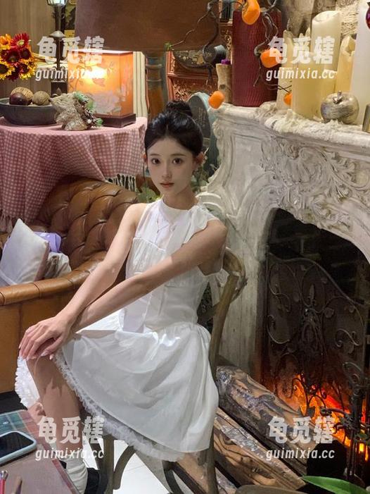 51cg 好友推荐“51cg10”,说是里面分享的瓜都能连吃三天...