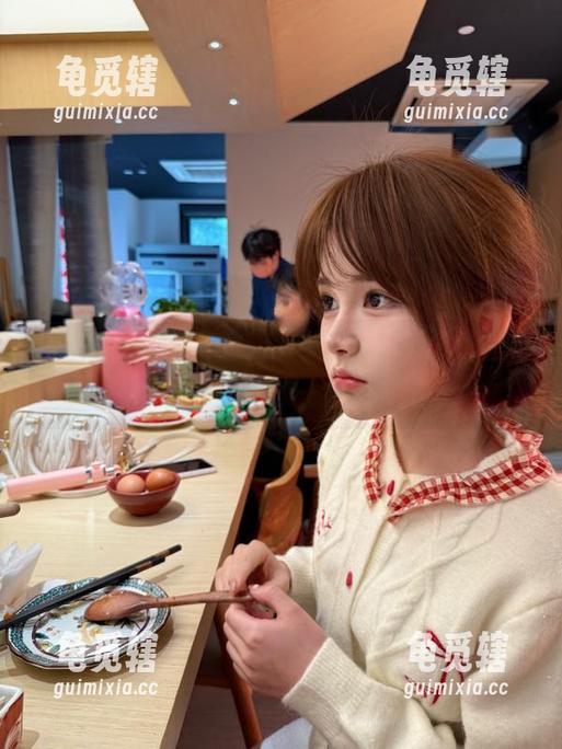 吃瓜网的51cg入口，每天都想来一次“再来一口”！