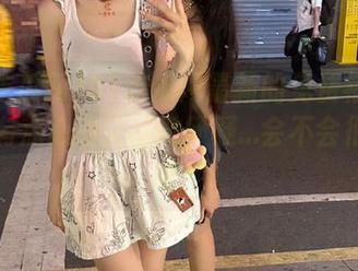 51吃瓜网最新的免费福利来袭，有点心动又稍微怀疑…会不会很乌龙呢？