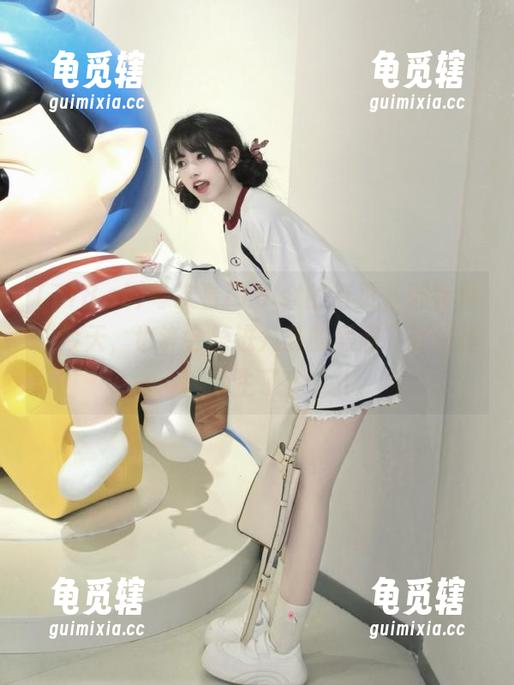 718.st 每次看718.st的首页,都有种“今天,也许会掉进八卦的黑洞”就这样诞生了!