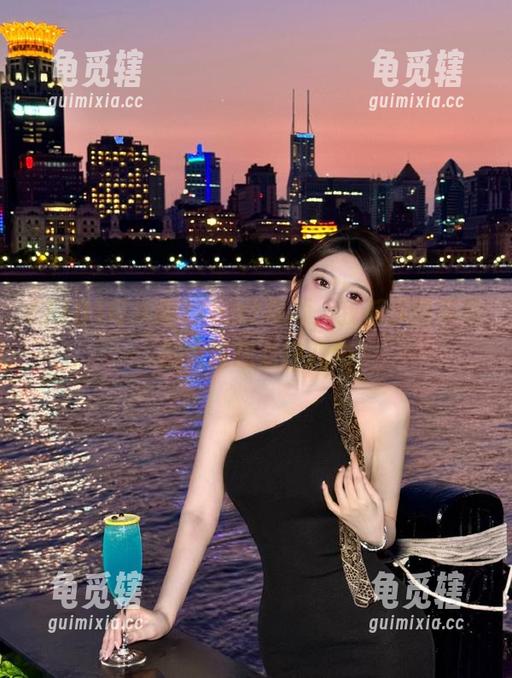 718 每次刷718.st视频,我都深陷其中,越看越想点评几句!