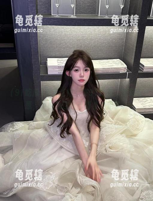 91吃瓜 永不迷路?来91吃瓜,黑料葱葱,不小心连自己都被冲走了。
