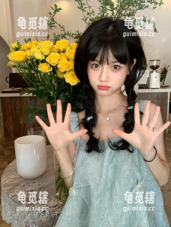 91吃瓜网 看!91吃瓜网app里那些高能瞬间,我似乎又收获了一颗新瓜!