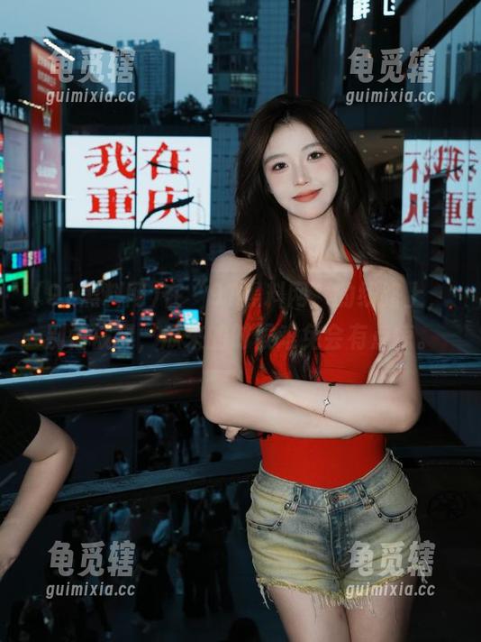 91黑料网 在“91黑料网”的线路上,别怕被晃,瓜来的时候难免会有点惊。