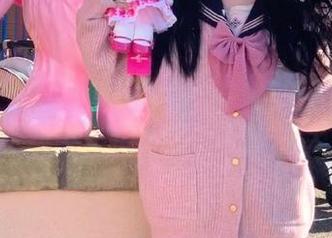 被‘www.51cg5.com’入口深深吸引，瓜太多，脑子里乱糟糟！