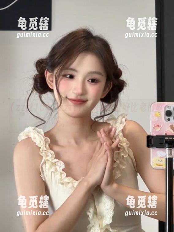 zztt15 “zztt15”的网址好比老旧剧院,永远在重播…