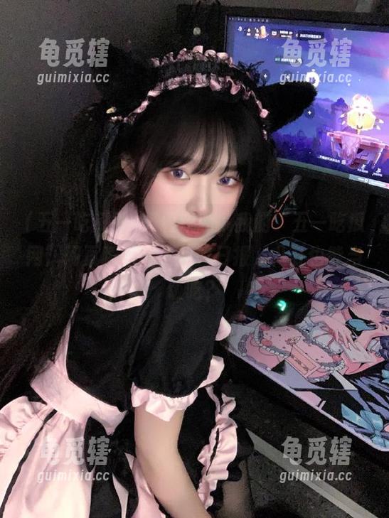 五一吃瓜网 喝着饮料,我的“五一吃瓜网”网页瞬间成了我的日报,八卦也能当饭吃?