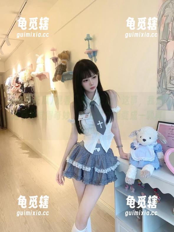 免费吃瓜 观看“免费吃瓜”这事,我是越看越觉得奇妙,啥时候才能变成一颗真正的瓜?