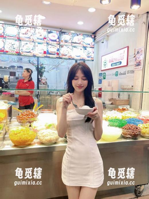 吃瓜17 吃瓜17群导航:不停转的头脑,腰间的瓜皮都快掉了!