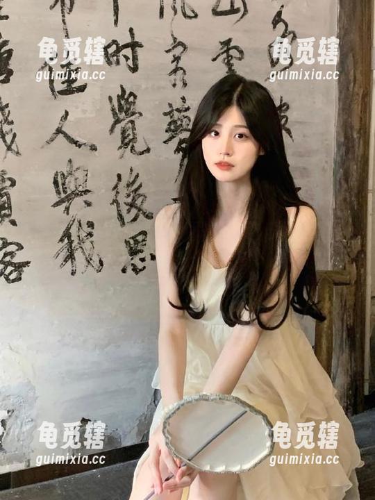 羡慕别人刷屏？来吃瓜网下载视频，跟上节奏！