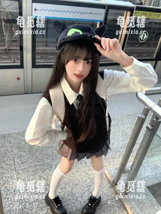 吃瓜黑料网 吃瓜黑料网的网址总是在奉送,竟让我加班吃瓜,心累!