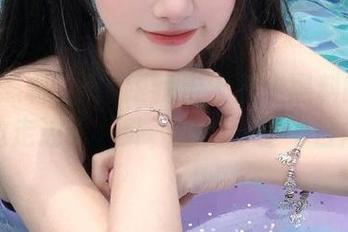 来！跟我走上暴走黑料的线路，边走边看八卦，偷得浮生半日闲。