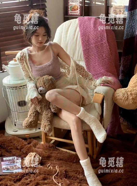 爆走黑料 每次“爆走黑料”发布,总觉得自己成了吃瓜的专家,叹气中还有点自豪?