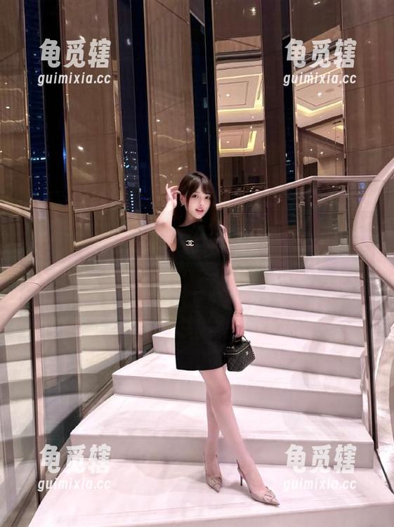 黑料24h 有人分享过“黑料24h”里的那些尴尬糗事吗?绝了,我都想自己亲身体验一下。