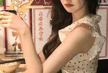 资源泛滥成灾：从“zztt58.su黑料不打烊”获得的灵感时常扑通扑通心动！