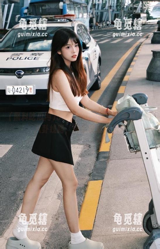 黑料吃瓜网 58黑料吃瓜网:奇奇怪怪的八卦线路,你敢跟我走吗?