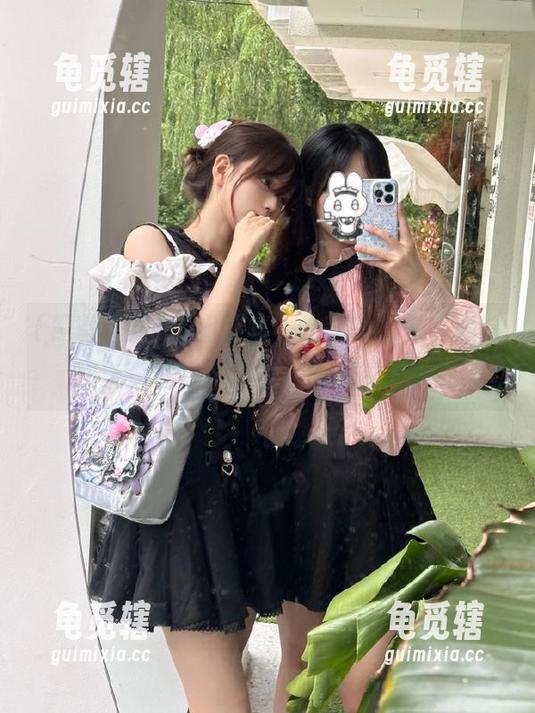 相信我，分享的都是“黑料正能量官网”整理出的顶尖八卦！