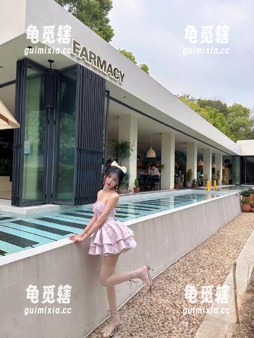 黑料社网站又更新，吃瓜群众们躲好，别急着出门！