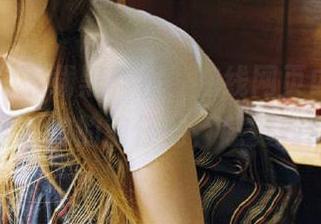 下载黑料社，在线网页内容不定期撞脸你的前任呦，感觉如何？