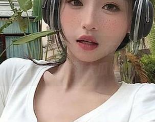 黑料社苹果版：在在线排队的时候也能吃到大瓜哦！