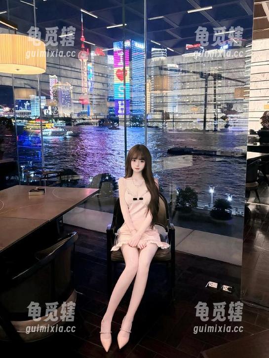 黑料网站 黑料网站的视频下载让人手忙脚乱,这到底是娱乐还是折磨?